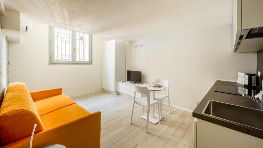 Room 4, Italianway - The B Village Standard - 04, Milano