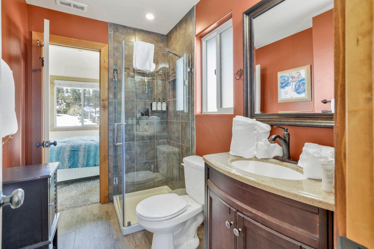 Bathroom 4, Knotty Pines LOG Cabin #2414, San Bernardino