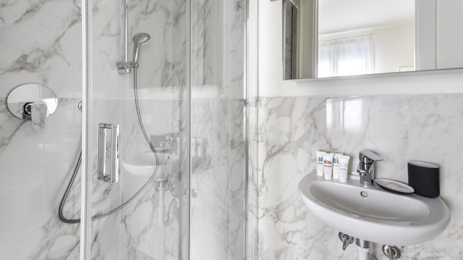 Room 4, Italianway - The B Village Business - A21, Milano