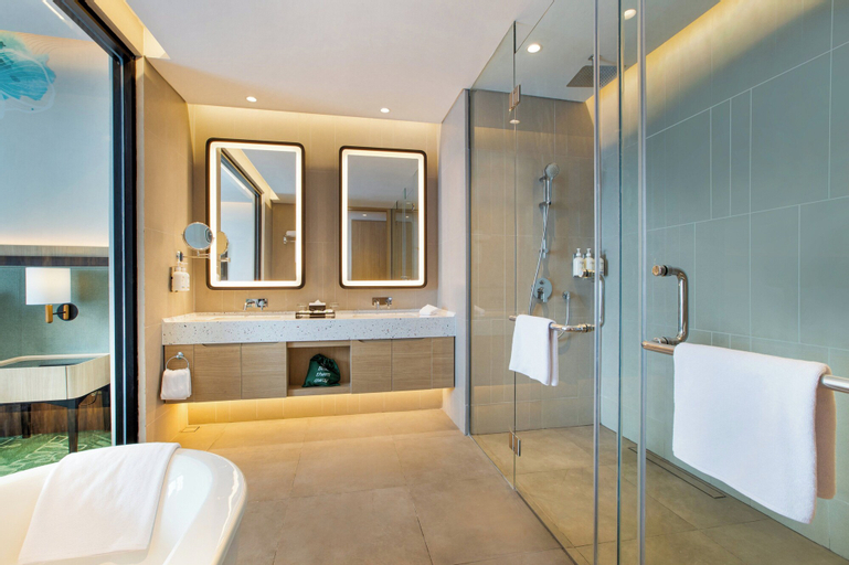 Bathroom 7