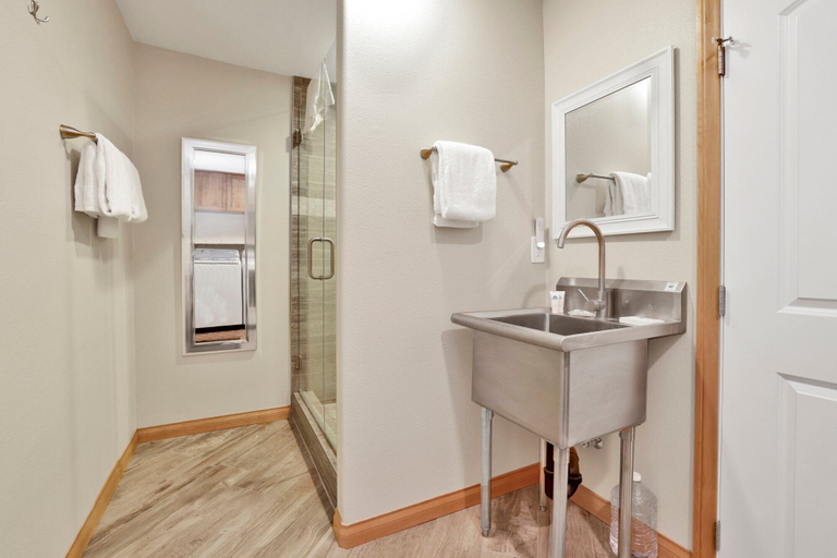 Bathroom 4, Eagle Escape ON BIG Bear Lake #2423, San Bernardino