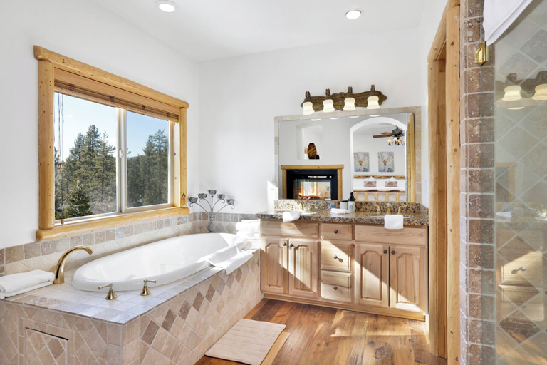 Bathroom 4, Cozy Lakeview Hideaway #2261, San Bernardino