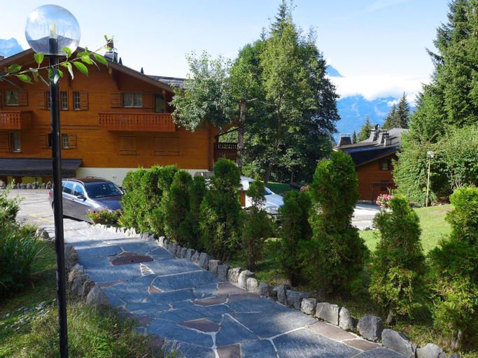 Apartment Aiguilles Dorees III-2 by Interhome, Aigle