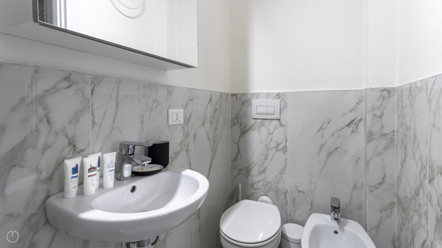 Room 5, Italianway - The B Village Business - A21, Milano