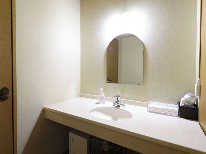 Bathroom 3, Kakeyu Onsen Kutsurogi No Yado Kuroiwa Ryokan, Ueda