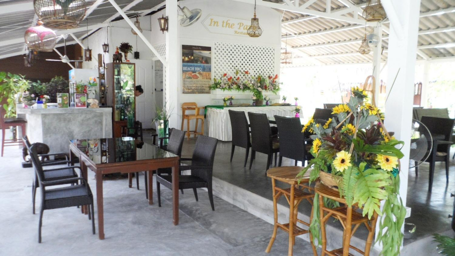 Food & Drinks, The Hip Resort @ Khao Lak, Takua Pa