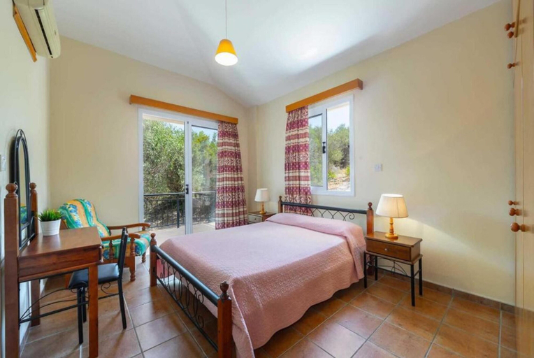 Bedroom 3, Villa Katerina in Neo Chorio