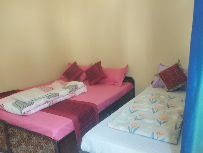 Bedroom 3, Hotel Vivek Palace and Restaurant , Uttarkashi