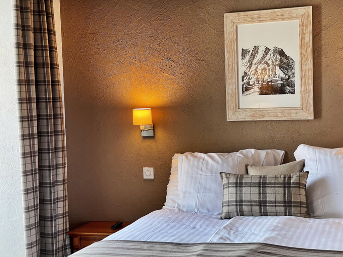 Bedroom 4, Le Saint Georges, La Gruyère