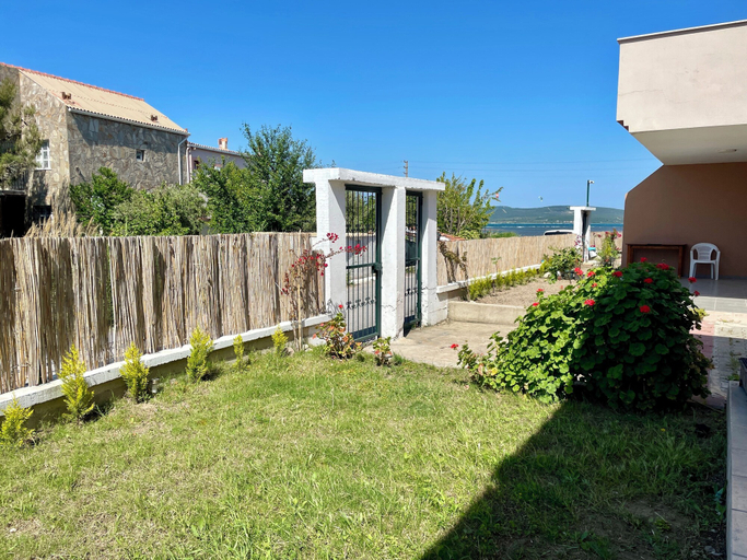 Garden view 5, VilUrla Tatil Evleri, Urla