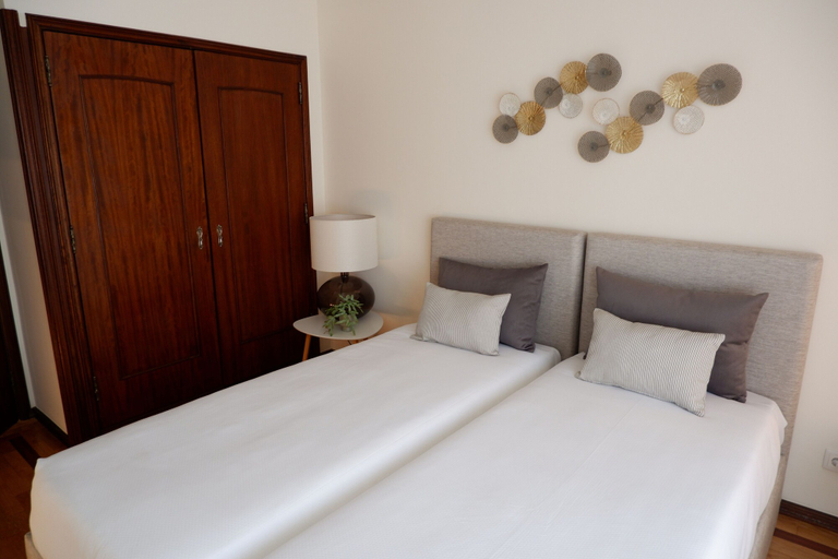 Bedroom 3, Porto Family Home by MP, Porto
