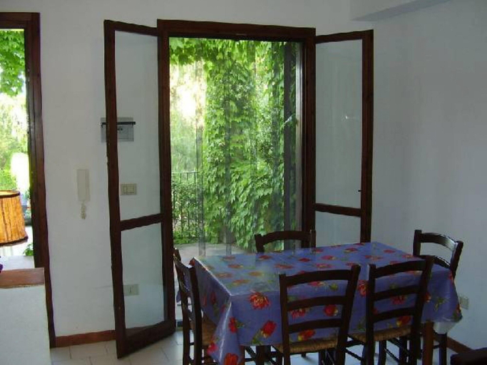 Room 3, Type B Superieur in Brucoli, Syracuse