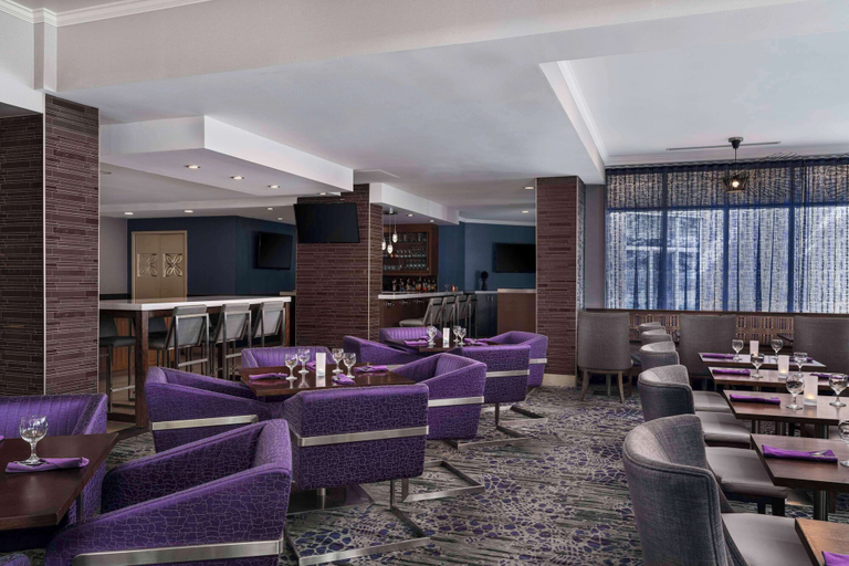 Food & Drinks 5, Hilton Garden Inn Calgary Airport, Division No. 6
