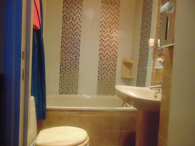 Bathroom 3, Hotel Paris Voltaire, Paris