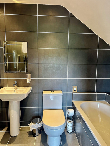 Bathroom 3, St George's Hotel, Cornwall