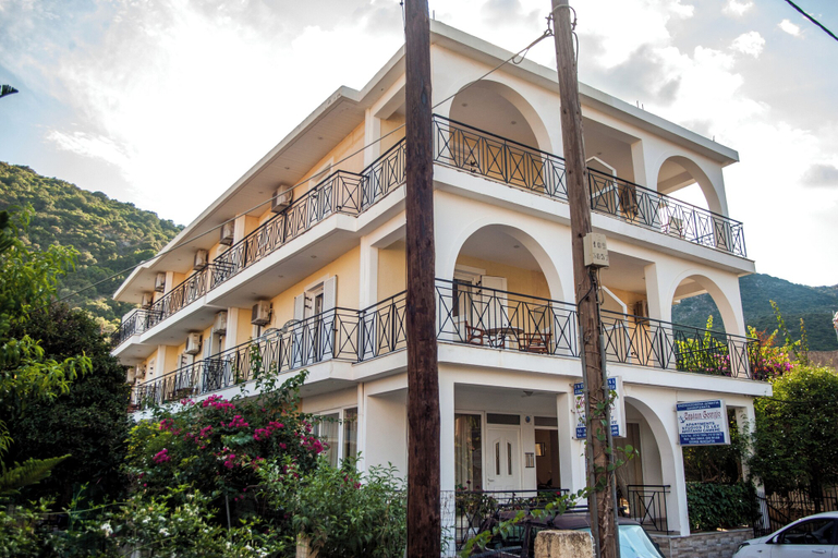 Exterior & Views 2, Captain Georgio Apartments, Ionian Islands
