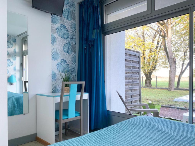 Bedroom 4, hotel l'echappee d'oleron, Charente-Maritime