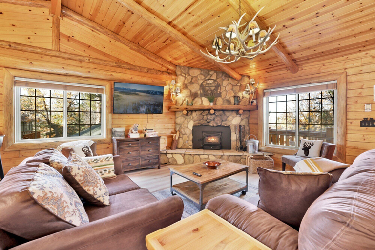 Others 5, Crescenta Pines LOG Cabin #2346, San Bernardino