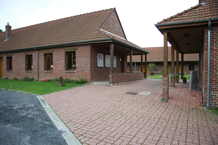 Exterior & Views 2, Hôtel Les Charmilles De Mormal, Nord
