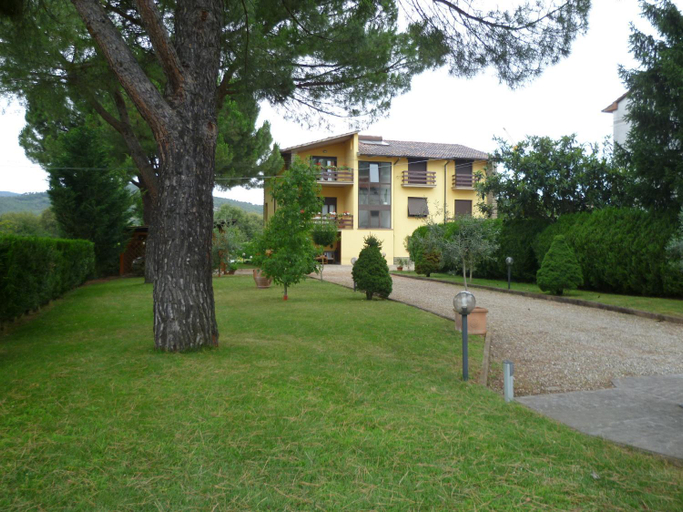 Others 2, Villa Casa Gemelli, Arezzo