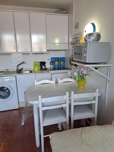 Others 4, Studio-appartement EL CHAPARRAL con hermosa vista y piscina, Santa Cruz de Tenerife