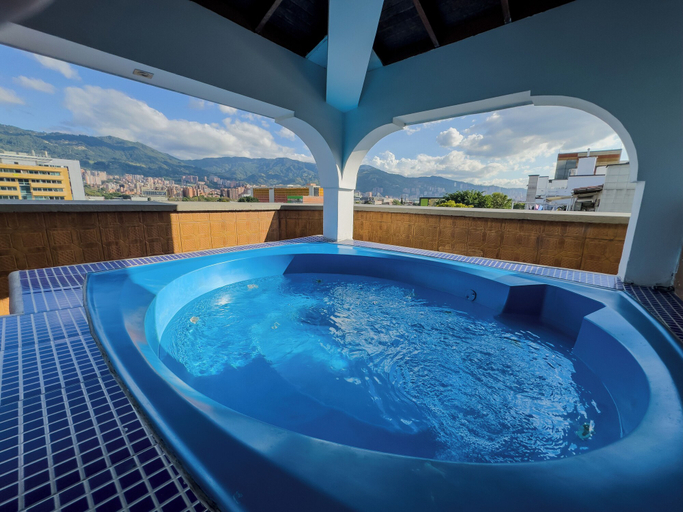 Sport & Beauty 5, Hotel Alcaravan Medellín, Medellín