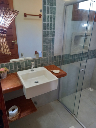 Bathroom 4, Pousada Cais Dourado, Maraú