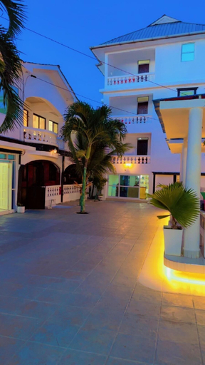 Exterior & Views 2, Bali Luxury Apartments, Msambweni