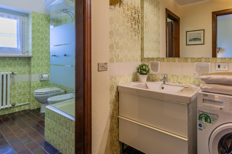 Bathroom 5, Ca Maria Lavanda by Wonderful Italy, Como