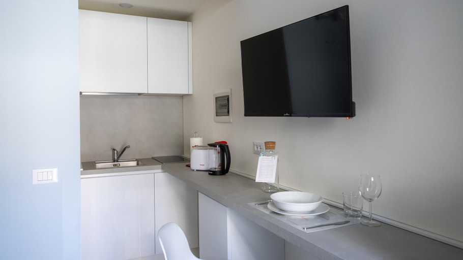 Room 5, Italianway - The B Village Superior - 42, Milano