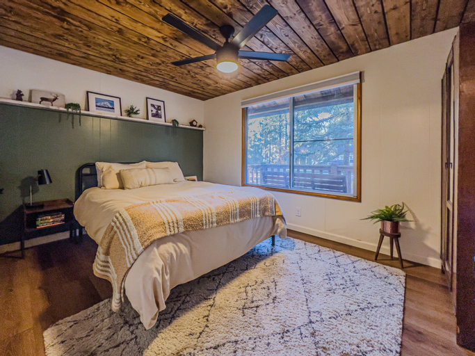Bedroom 23
