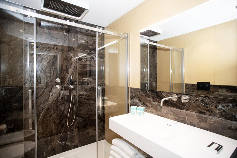 Bathroom 4, Hotel Barcarola 2, Livorno