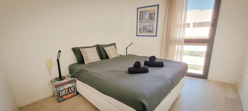 Others 4, Maon Saphir in Tel Aviv-yafo