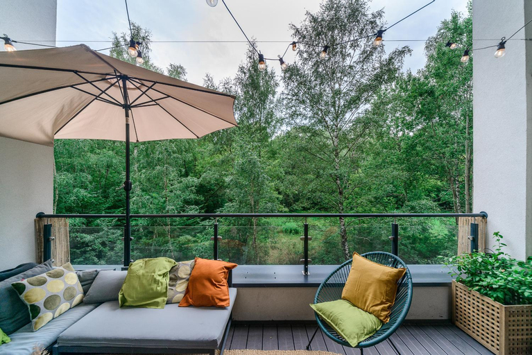 Exterior & Views 5, Lumina apartment with balcony overlooking the park, Łódź