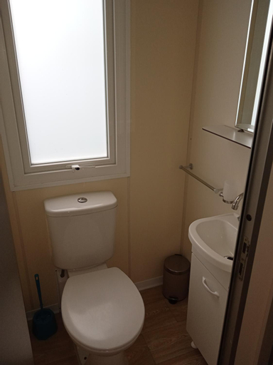 Bedroom 4, Mobile home Ameglia - Including airco - Camping River- 328, La Spezia