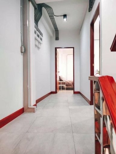Others, Jira19Hostel, Phra Nakhon