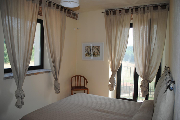 Others 3, Agriturismo Petrarosa, Parma
