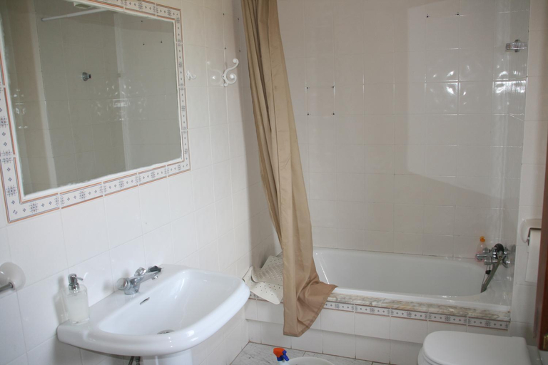 Bathroom 3, Casa Pousadoira, A Coruña