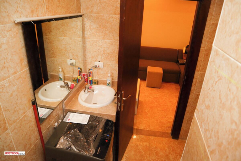 Bathroom 5, Hostgool Beach Chalets Mirage Bay Resort & aqua park, Safaja
