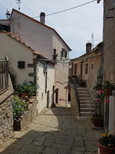 Casa di Corte, Grosseto