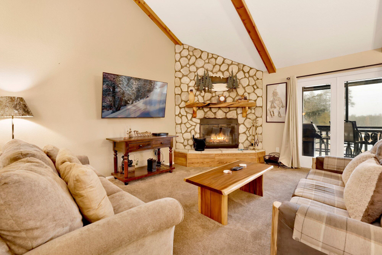 Others 5, Bear Meadows SKI Chalet#2265, San Bernardino
