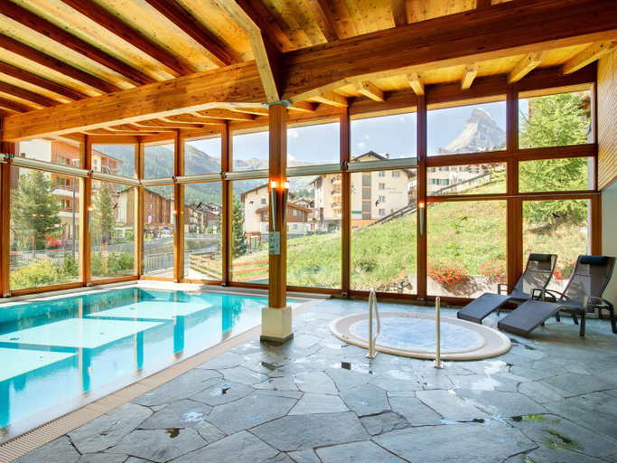 Swimming pool 5, Hotel Metropol and Spa Zermatt, Visp