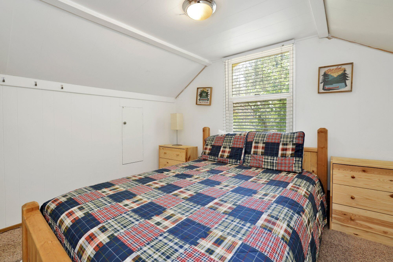 Bedroom 3, Sunshine Cabin #2324, San Bernardino