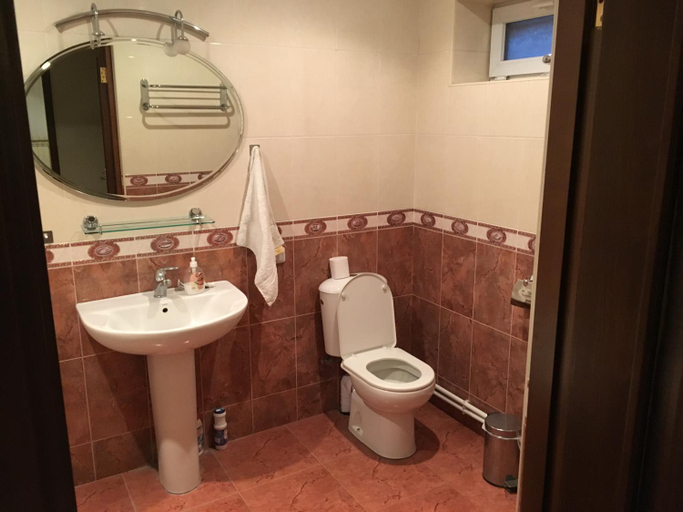 Bathroom 3, Family Mini-Hotel Martirosyan's and tours, Yerevan