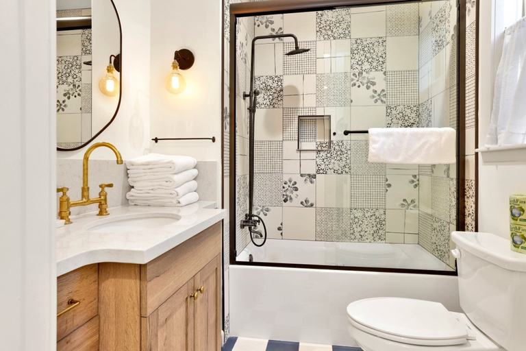 Bathroom 4, Pine Meadow Village Castle #2301, San Bernardino