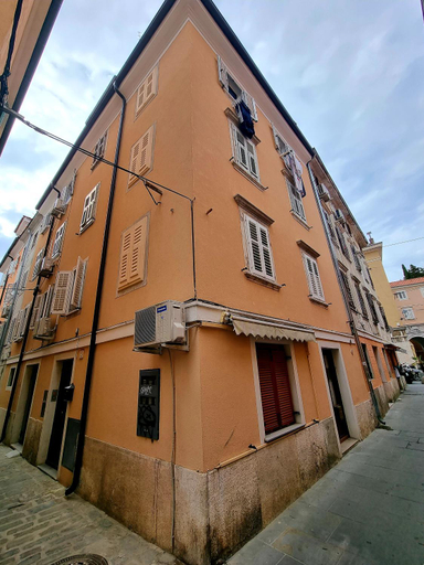 Others 3, Apartments Lara 2 with more affordable parking, Piran