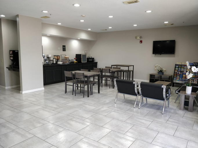 Food & Drinks 5, SureStay by Best Western Orange, Orange