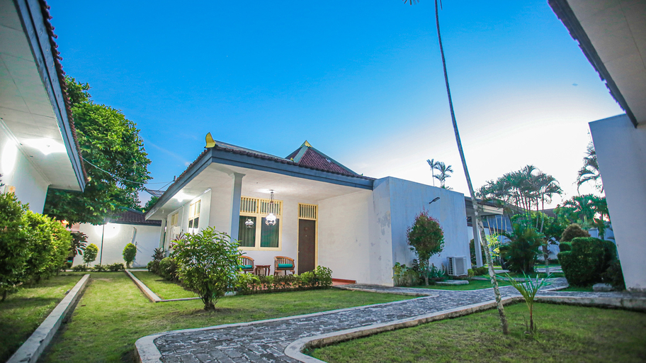 Exterior & Views 2, Royal Brongto Hotel, Yogyakarta