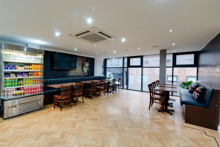 Food & Drinks 4, The Podworks Hotel, Sefton