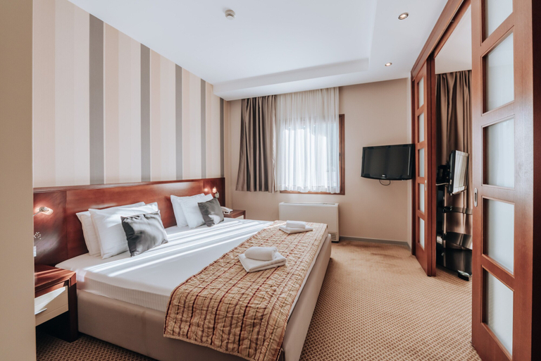 Bedroom 3, Apartments Del Mar